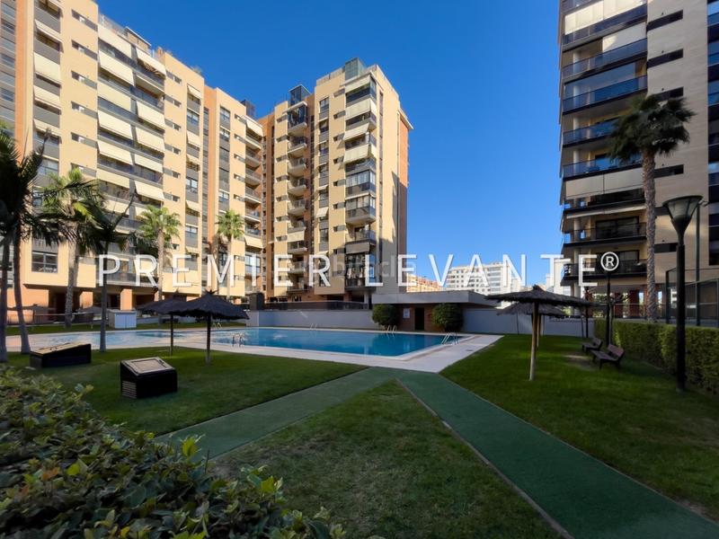Foto 4a0d7ef7-b9ba-4af6-9b73-3c64000d5ad1. Appartamento con riscaldamento parcheggio piscina in Alicante