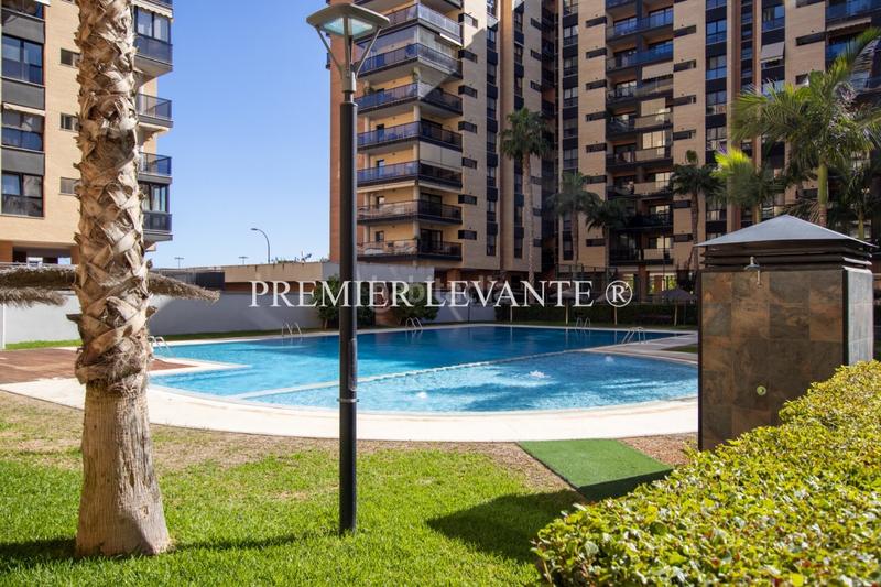 Foto 8338bd8c-6083-47b4-9e1a-a8ec32c837a1. Appartamento con riscaldamento parcheggio piscina in Alicante
