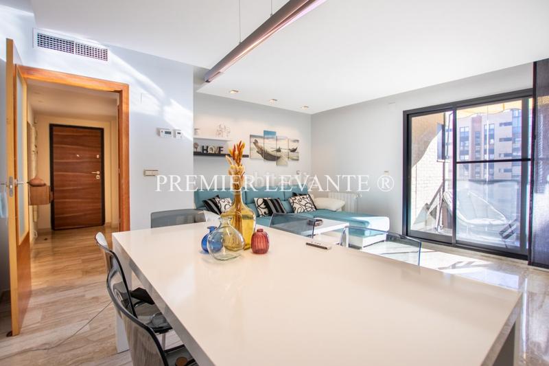 Foto 9603a76b-07c6-40ce-9423-563c9c3713d0. Appartamento con riscaldamento parcheggio piscina in Alicante