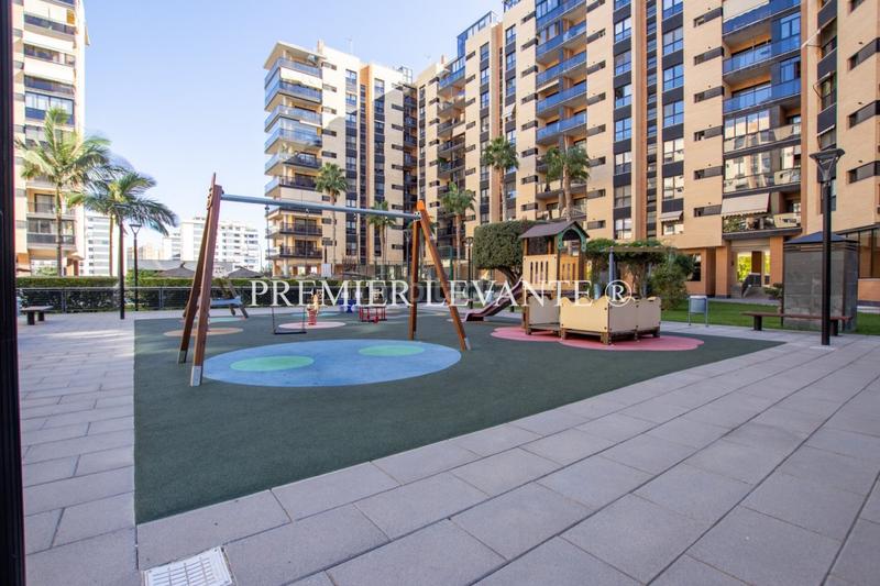 Foto ecac9ca3-005c-4c63-9198-b3e4f1d9bce2. Appartamento con riscaldamento parcheggio piscina in Alicante