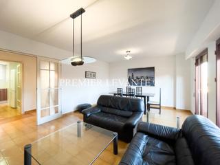 Miete Etagenwohnung in Calle pintor baeza 7. Piso en altozano muy bien ubicado y garaje