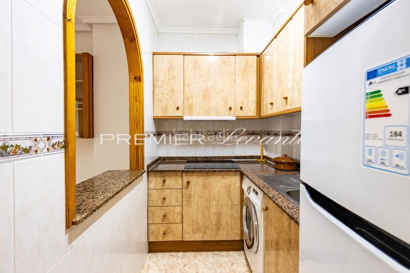 Foto 03190f36-1670-4973-8507-c694ee300fb8. Pis a Avenida Habaneras - Curva de Palangre Torrevieja