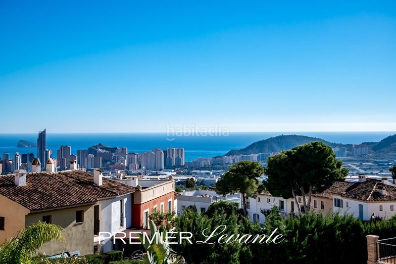 Foto 01b80555-6b84-4235-a002-89fe3ee5c2f6. Xalet amb aparcament piscina a Golf Bahía Finestrat
