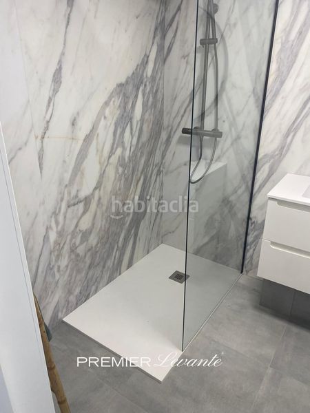 Foto 7c9b9ca4-652a-431b-b839-415cea8ab935. Pis amb piscina a Playa Poniente Benidorm