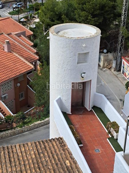Foto e6f84331-fde9-44b8-8cb7-97f164977c58. Pis amb piscina a Playa Poniente Benidorm
