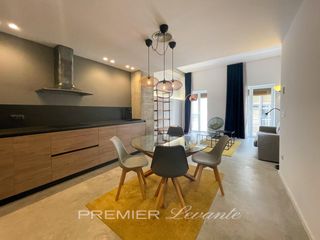 Miete Etagenwohnung  Carrer carrer de bazan. Piso en alquiler centro de alicante