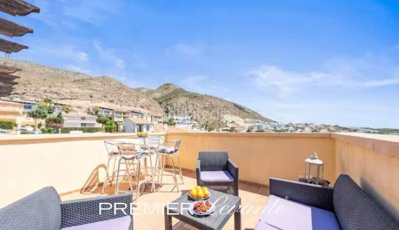Foto aed960af-a865-4de1-bf87-de70b75ab33b. Casa adossada amb piscina a Golf Bahía Finestrat
