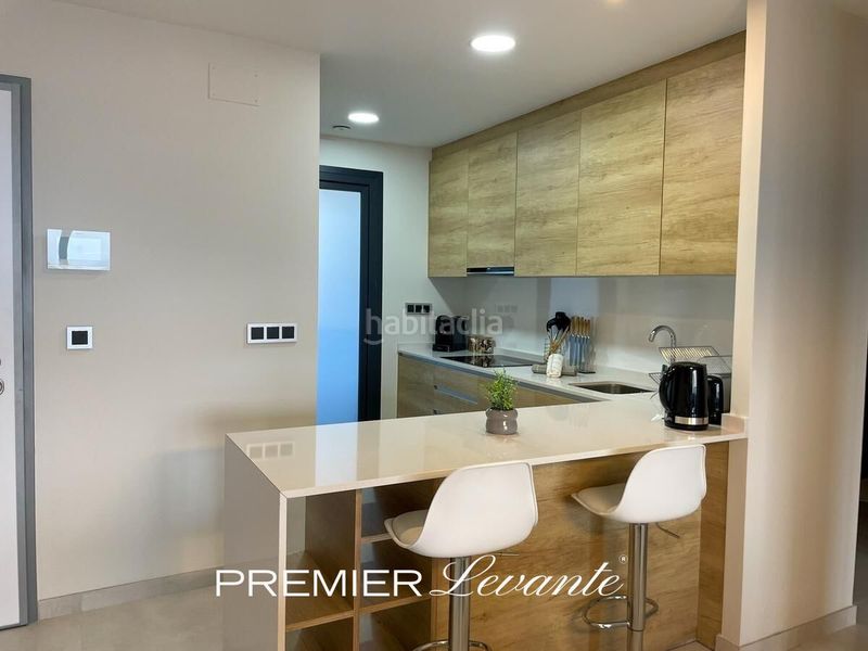 Foto 48638fbc-3ac2-4c81-b055-8212b68bf85f. Piso  en venta en Playa Poniente Benidorm