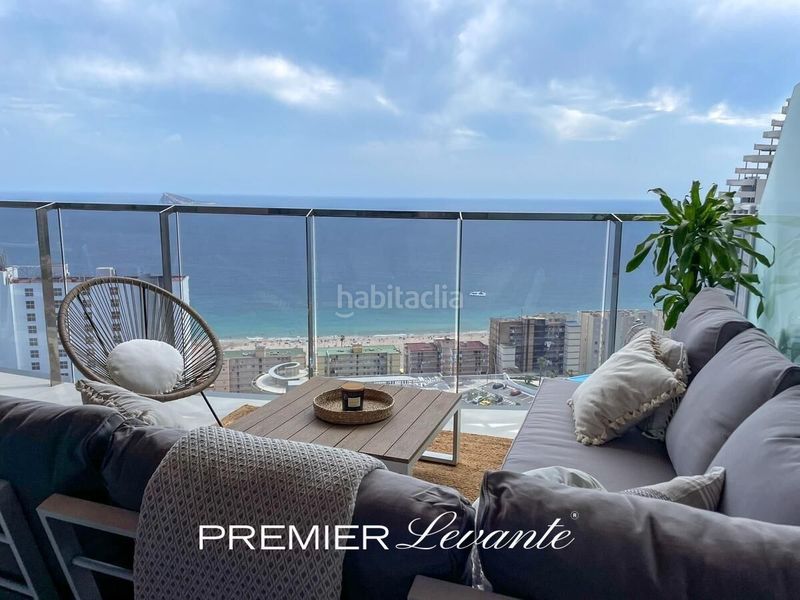 Foto 53503657-ca79-4d14-b2cb-9bd5e26c3cbe. Piso  en venta en Playa Poniente Benidorm
