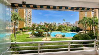 Affitto Appartamento  Naciones de las 24. Piso de 3 dormitorios con terraza y completa urbanización en pla