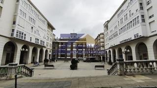 Parking voiture  Europa plaza. Se vende parcela doble de garaje de unos 22 m² aproximadamente e