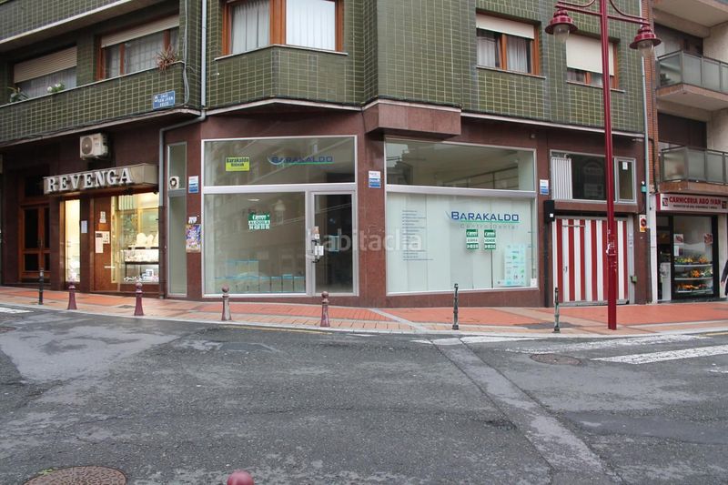 Foto ed4cb02c-3313-4c7c-9171-205f03f1b72e. Local comercial amb calefacció a Centro Barakaldo