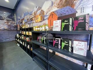 Locale commerciale in N/A