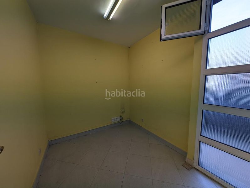 Foto 7e5b6b4b-8539-4dc0-98b8-cb87ba3b2994. Local comercial a Centro Barakaldo