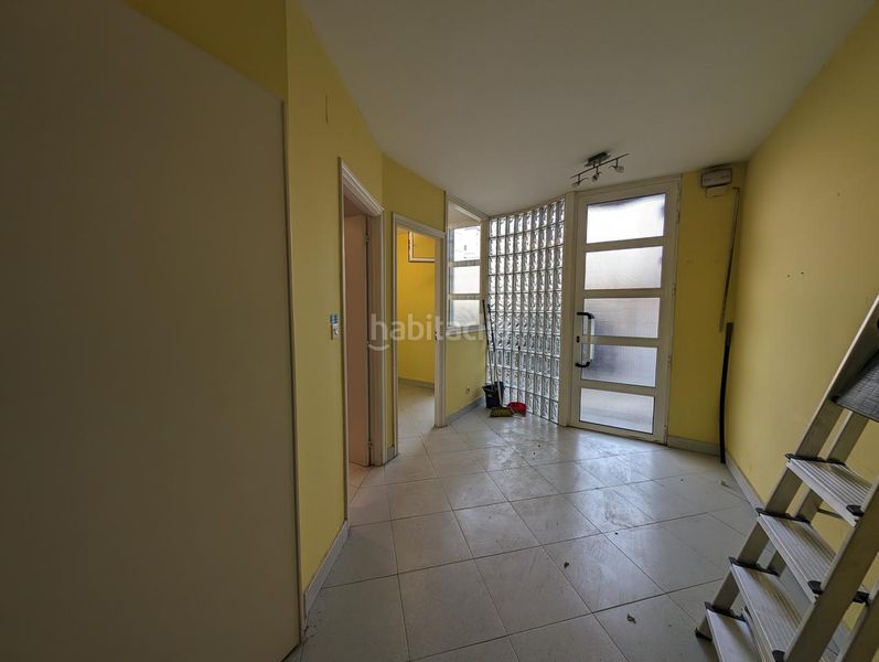 Foto b48df21d-4b80-4416-ad88-db2ca6ee224f. Local comercial a Centro Barakaldo