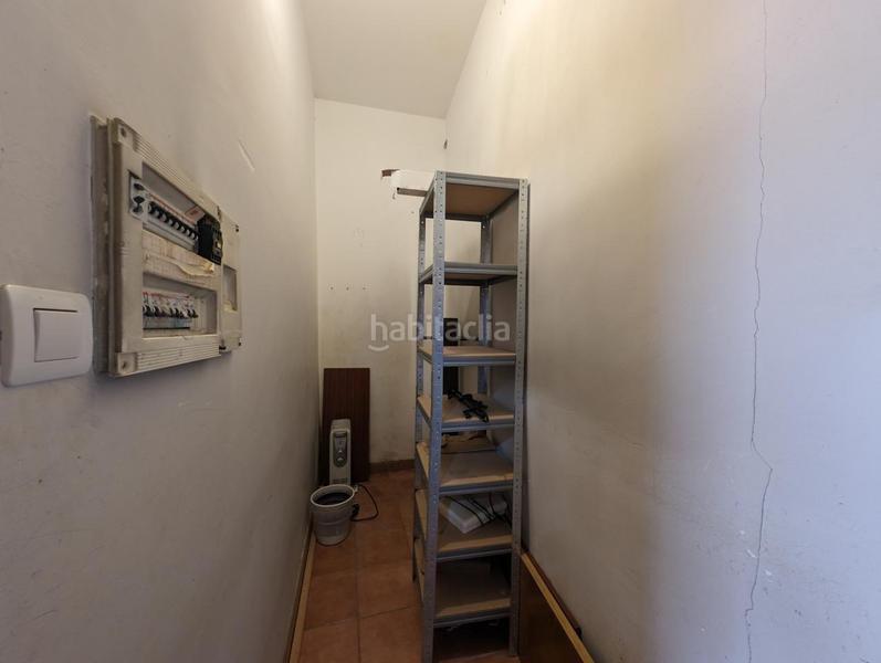 Foto 8890e0cc-1653-4f2a-9d39-2e91849ee398. Alquiler local comercial local en esquina muy centrico en Barakaldo