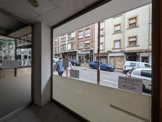 Lloguer Local Comercial  Juntas generales. Alquiler este local en pleno centro de barakaldo