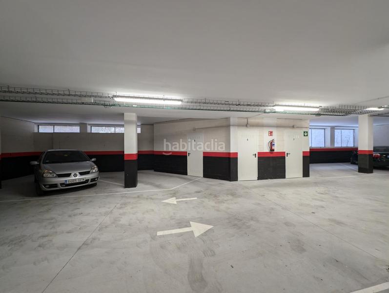 Foto 0143ca7f-669a-4890-9a7a-1add80065845. Aparcament cotxe a Rontegui-Pormetxeta Barakaldo