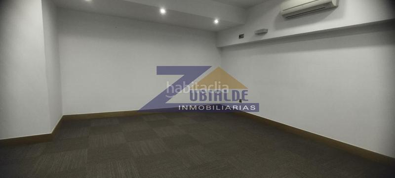 Foto 9d3c8f50-a40d-4232-ba9b-21aaeb70b1c7. Location local commercial dans Centro Barakaldo