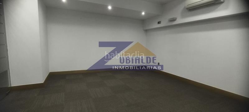 Foto ffd656e9-59f4-45ba-b393-51d737b372cb. Location local commercial dans Centro Barakaldo