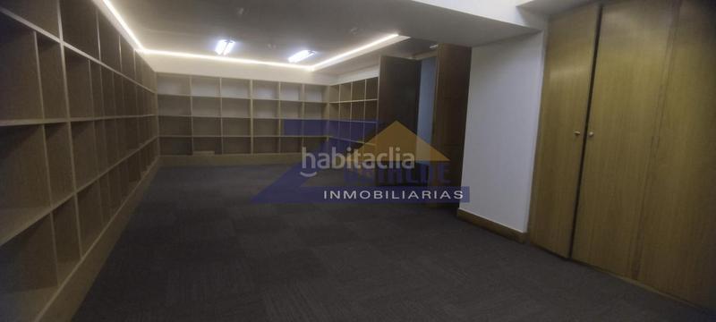 Foto a8b3ce3e-c99d-48f0-9dce-826947debaf3. Miete geschäftsraum in Centro Barakaldo