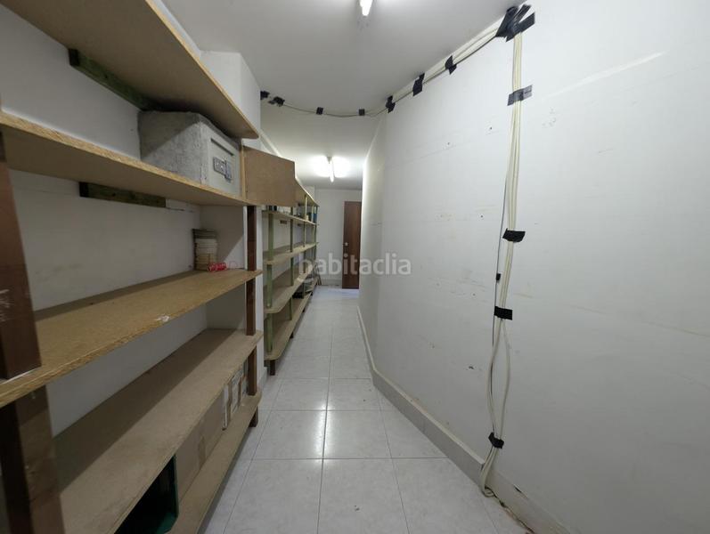 Foto e8436990-d294-4a6b-a421-7c5fa0929cb1. Alquiler local comercial centrico local en pleno gernikako arbola en Barakaldo