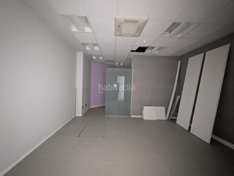 Foto d9d1b8db-e59f-444d-a5fd-92142134ee06. Affitto locale commerciale in San Pedro de Deusto - La Ribera Bilbao