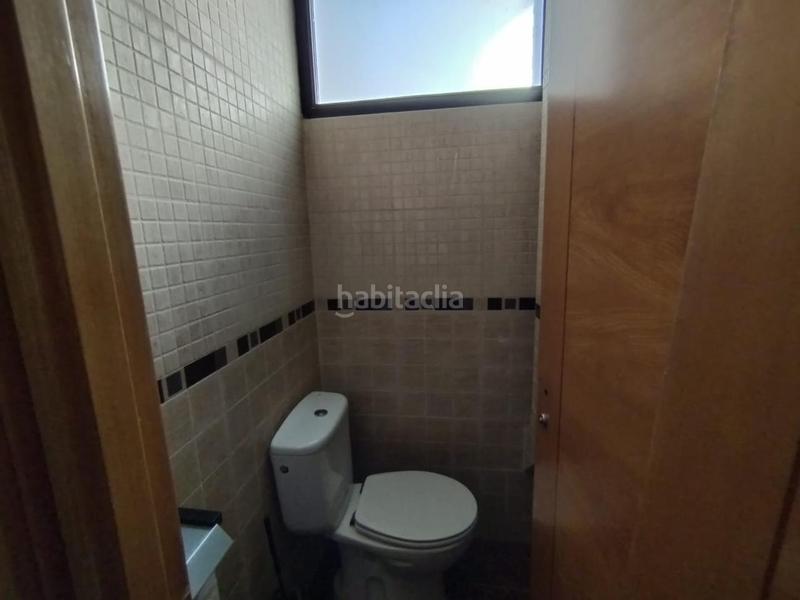 Foto ea6dd953-f961-41bb-af00-c7df5adcdc2b. Alquiler local comercial peluqueria en el centro de arteagabeitia en Barakaldo