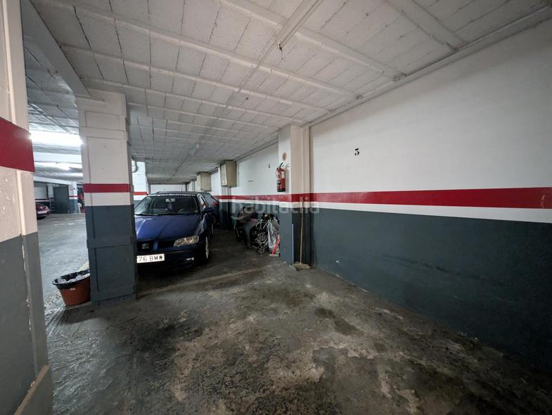 Foto 3abe0bb4-de91-4bd1-add2-51d4a88e0047. Parking coche 3 plazas para moto en gernikako arbola en Barakaldo