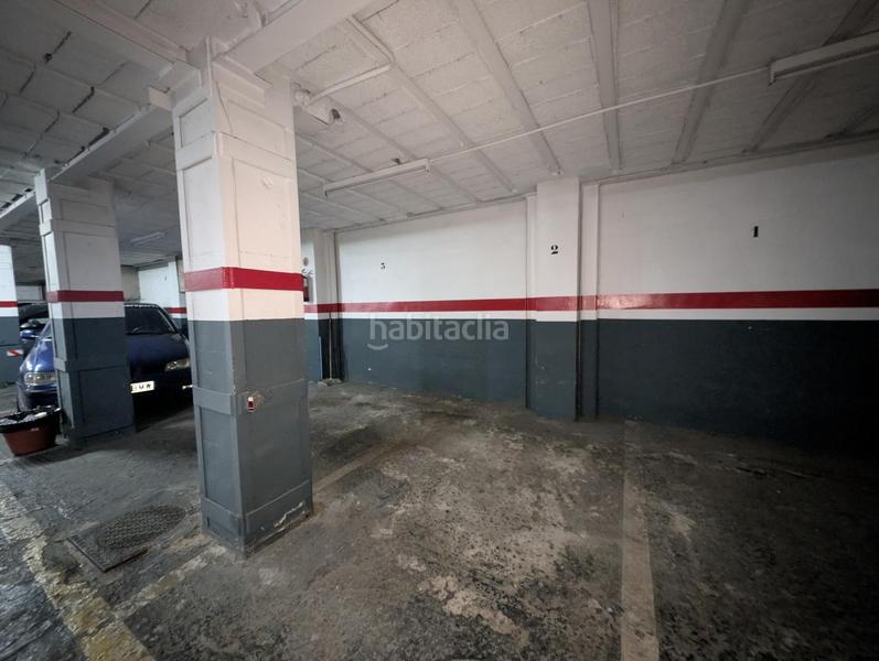 Foto 8d85476f-04b9-478f-aec3-97e72071f38d. Parking coche 3 plazas para moto en gernikako arbola en Barakaldo