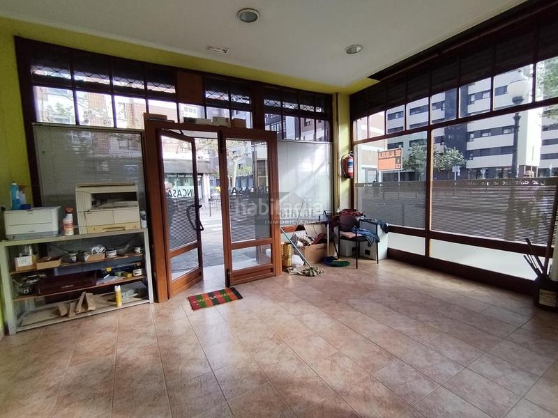 Foto c6473c1f-56e7-4c8e-b992-6275253584d9. Alquiler local comercial local rio castaño, retuerto en Barakaldo