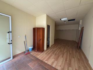 Alquiler Local Comercial  Muguruza kalea. Local en el centro de barakaldo