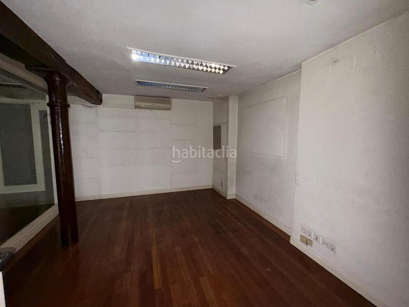 Foto eb7df7d7-3441-4f05-815d-c8d5678c2df1. Office space in Abandoibarra - Guggenheim Bilbao