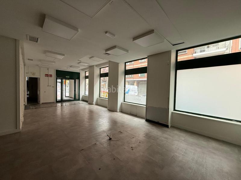 Foto b96cc453-3610-4cc9-b945-d00ab94fbb66. Local comercial a la txitxarra - murrieta - parke Santurtzi Santurtzi