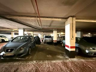 Aparcament cotxe  Europa plaza. Parcela de garaje en plaza europa