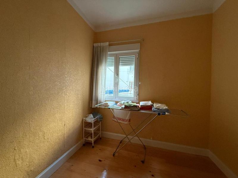 Foto c40ff56a-ad3d-4c14-a800-59e1c407b42a. Flat in Centro Barakaldo