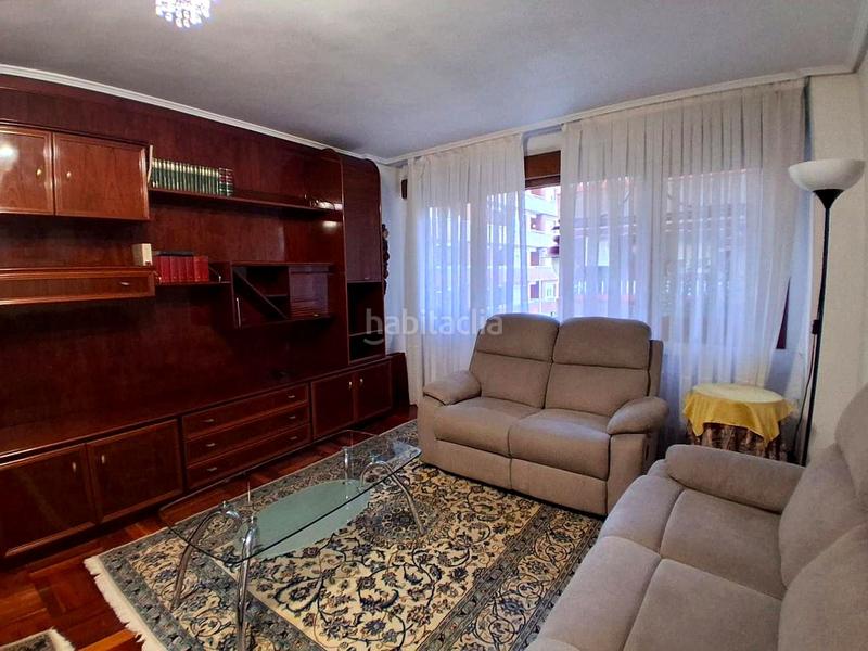 Foto 5caa791e-8be3-4c34-ac1b-69eb3e93aa06. Appartamento con parcheggio in Centro Barakaldo