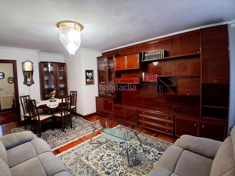 Foto 6805d4a1-d9fc-4321-a22e-b489e6046570. Appartamento con parcheggio in Centro Barakaldo