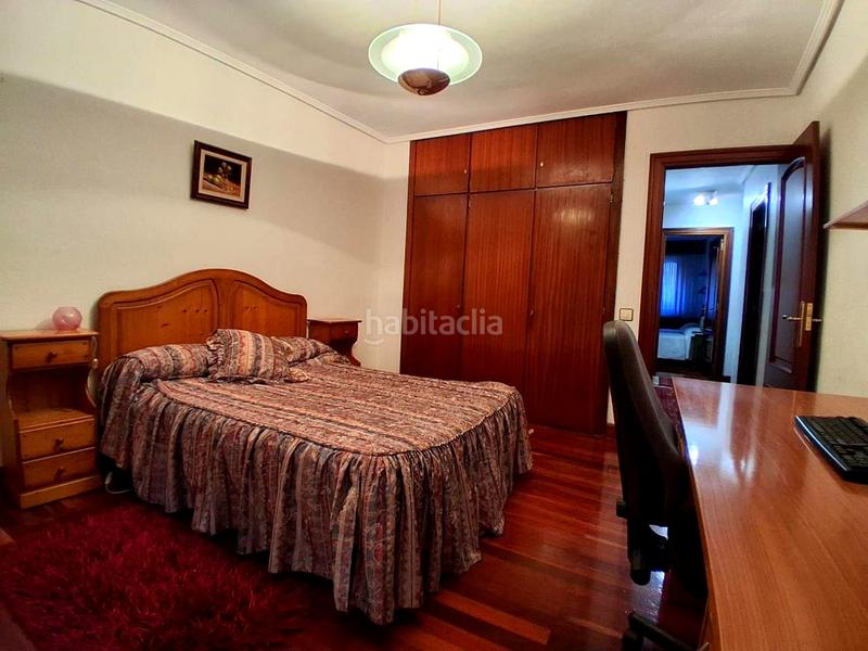 Foto a1ab23d0-ec05-4178-8290-965ff5fc84c4. Appartamento con parcheggio in Centro Barakaldo