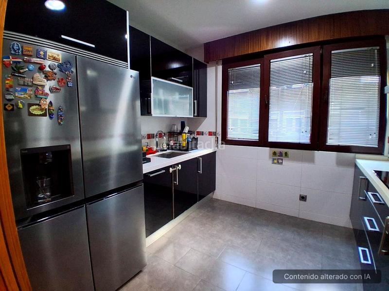 Foto 54982fe4-5ced-4ccd-868c-ea3aaab9f4fd. Appartement avec chauffage dans Lasesarre Barakaldo