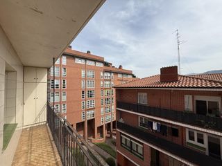 Flat  Etxatxu kalea. Exclusiva zubialde! vivienda totalmente exterior con ascensor