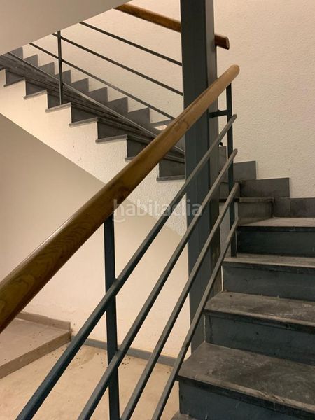 Foto a4c3a176-9602-490c-9c8a-609118f90216. Local comercial a Ermua