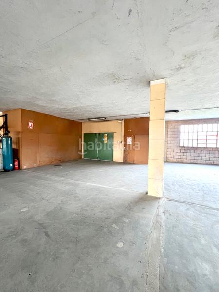 Foto 4a4695f0-da23-492b-b452-93f5a752f1d5. Bâtiment à usage industriel dans Meaño
