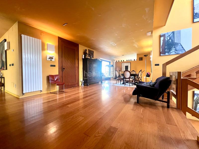 Foto 35cc3aa3-e485-4a92-b5a1-1aa0eddc2168. Chalet exclusivo chalet con piscina en el casco urbano en Pontevedra