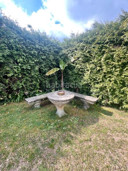 Foto 6a3340b5-7977-4ef2-a4b5-1158b92c58ac. Chalet exclusivo chalet con piscina en el casco urbano en Pontevedra