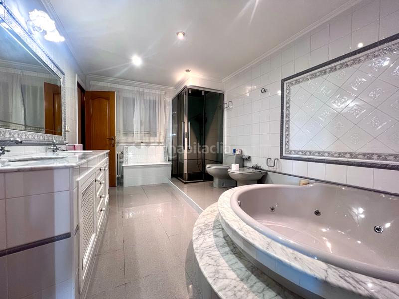 Foto b7687f3b-46c6-40a2-926d-8fe2c31547bd. Xalet amb aparcament piscina a San Salvador - Caeira Poio