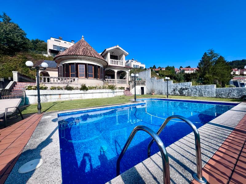 Foto efee449e-195f-47cb-b6e1-987e87e7728c. Xalet amb aparcament piscina a San Salvador - Caeira Poio