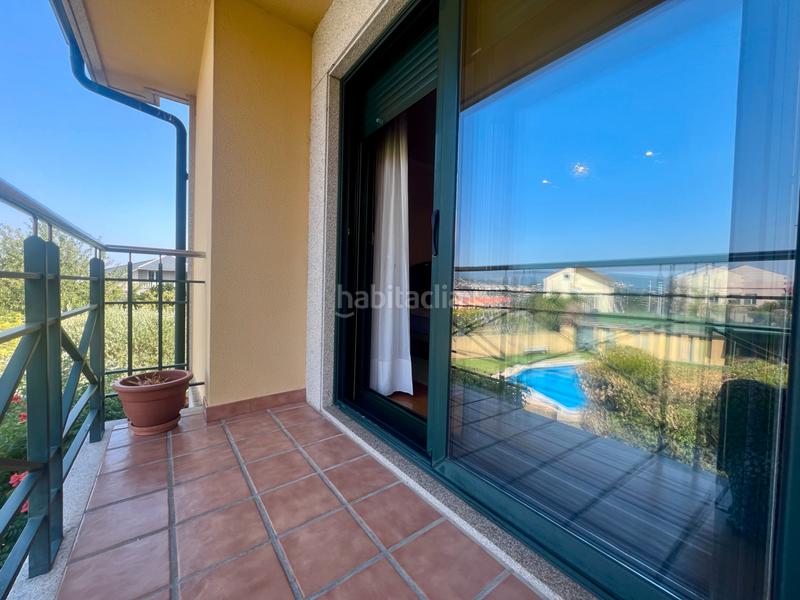 Foto 3401b8bb-0d36-4791-a7dc-9d33b55f41b7. Chalet con camino riscaldamento parcheggio piscina in Pontevedra