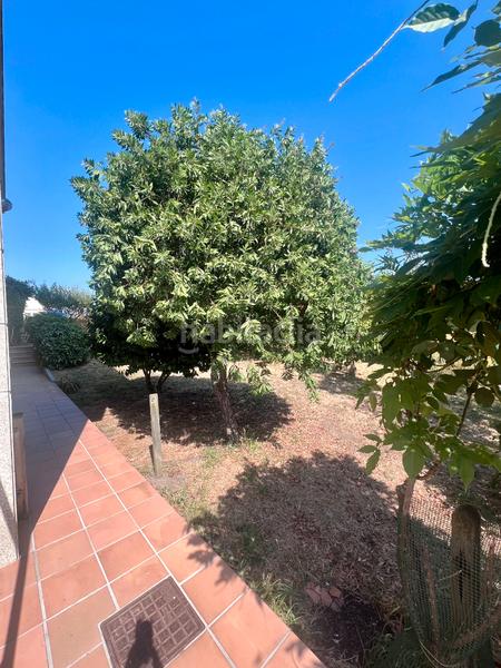 Foto 657108d3-30a6-49f8-91ac-a240e92832fb. Chalet con camino riscaldamento parcheggio piscina in Pontevedra