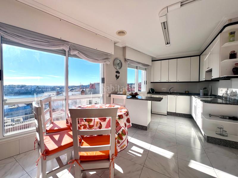 Foto 0d357701-1424-4dd2-aedf-de435c5bcbc4. Appartamento con riscaldamento parcheggio in Sanxenxo pueblo Sanxenxo